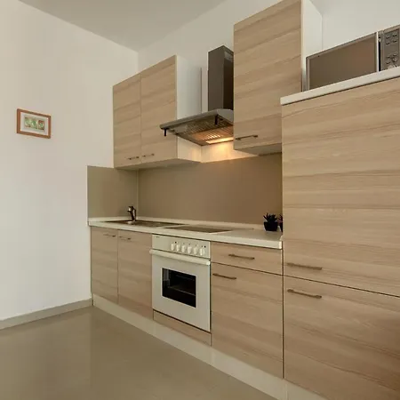 Chiefbridge Dijon Rooms Centre Апартаменты Дижон