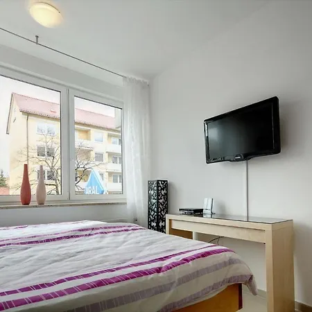 Апартаменты Chiefbridge Dijon Rooms Centre Дижон